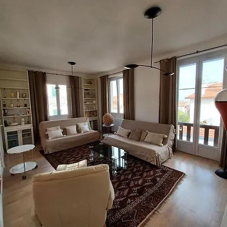 شقة Centre - Spacieux - Calme - Chic Et Cosy - Parking